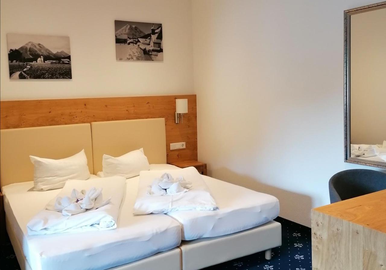 Hotel Tirolerhof Leutasch Eksteriør bilde